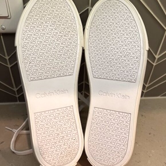 Calvin Klein Trainers-White/Black-Size 7-NWOT - Picture 9 of 9